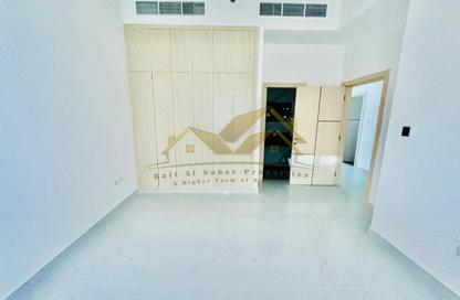 Apartment - 2 Bedrooms - 3 Bathrooms for rent in Jumeirah Garden City - Al Satwa - Dubai