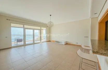 Apartment - 2 Bedrooms - 3 Bathrooms for rent in Al Das - Shoreline Apartments - Palm Jumeirah - Dubai