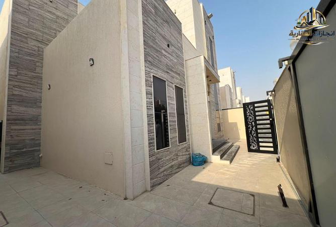 136998986 - Property Image 2