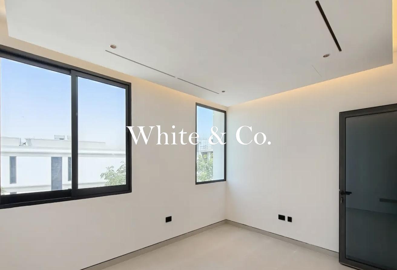 Corner Plot | Full Extension | Upgraded photo 11
