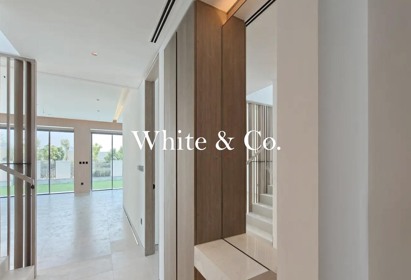 Corner Plot | Full Extension | Upgraded photo 7