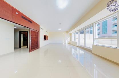 Apartment - 2 Bedrooms - 3 Bathrooms for rent in Golden Sands Tower - Al Barsha 1 - Al Barsha - Dubai