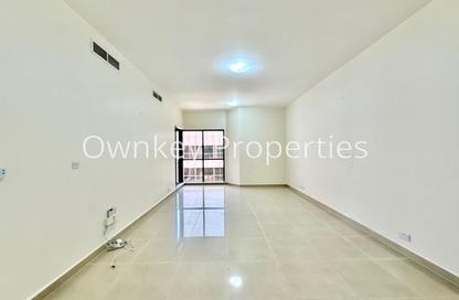 Apartment - 1 Bedroom - 1 Bathroom for rent in Golden Sands 9 - Al Mankhool - Bur Dubai - Dubai