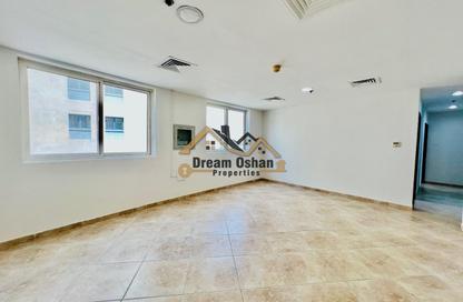 Apartment - 1 - 1 for rent in Al Thuraya Building - Dubai Silicon Oasis - Dubai