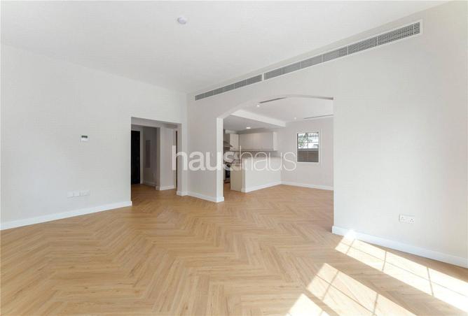 80247631 - Property Image 2