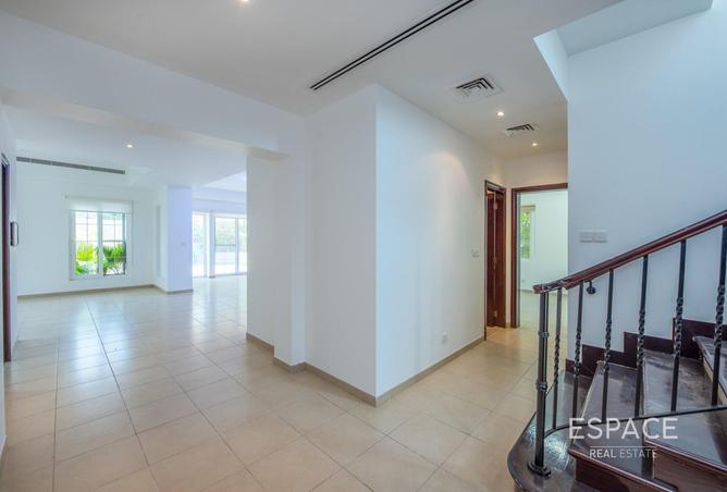 65172261 - Property Image 2