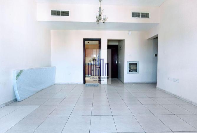 75418770 - Property Image 2