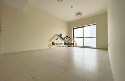 Apartment - 2 Bedrooms - 3 Bathrooms for rent in Al Waleed Garden 1 - Al Waleed Garden - Al Jaddaf - Dubai