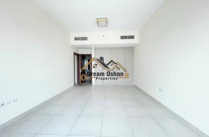 Apartment - 2 Bedrooms - 3 Bathrooms for rent in Al Waleed Garden 1 - Al Waleed Garden - Al Jaddaf - Dubai