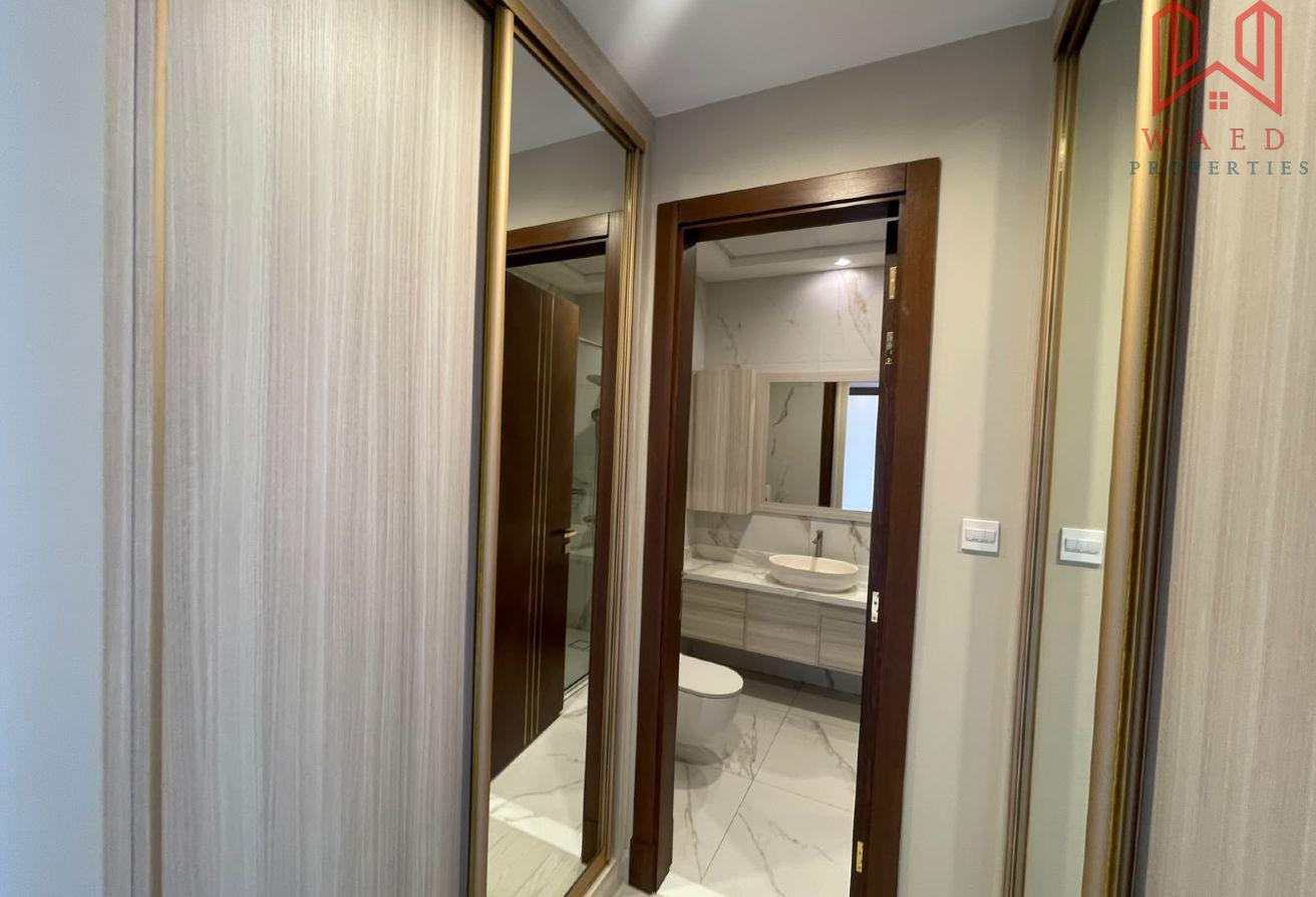 Modern 6BR Villa|Private Pool and Garden|Elevator photo 16