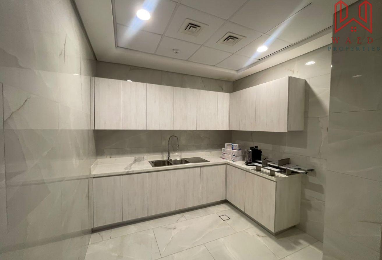Modern 6BR Villa|Private Pool and Garden|Elevator photo 15