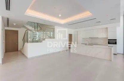 Duplex - 4 Bedrooms - 5 Bathrooms for sale in Lagoon Views - District One - Mohammed Bin Rashid City - Dubai