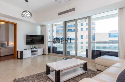 Apartment - 2 Bedrooms - 3 Bathrooms for rent in The Waves - Dubai Marina - Dubai