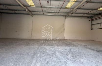 Warehouse - Studio - 1 Bathroom for rent in Al Sajaa S - Al Sajaa - Sharjah