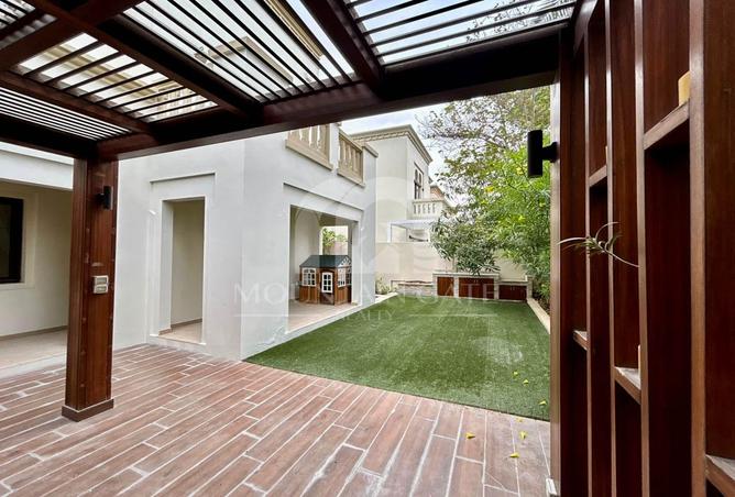 Standalone Villa | Multiple Cheques | Green View