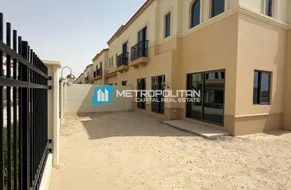 Townhouse - 3 Bedrooms - 4 Bathrooms for sale in Bloom Living - Zayed City (Khalifa City C) - Khalifa City - Abu Dhabi