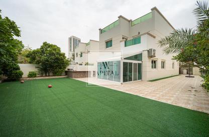 Villa - 4 Bedrooms - 5 Bathrooms for sale in Circle Villas - Jumeirah Village Circle - Dubai