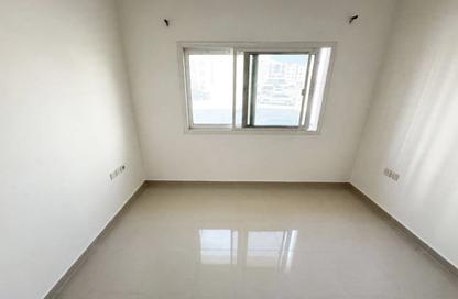 Apartment - Studio - 1 for rent in Muwailih Building - Muwaileh - Sharjah