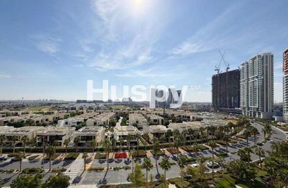 Apartment - 1 - 1 for sale in Carson B - Carson - Damac Hills - Dubai