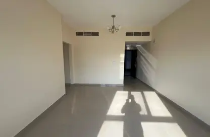 Apartment - 2 Bedrooms - 2 Bathrooms for rent in Abu Shagara building - Abu shagara - Sharjah