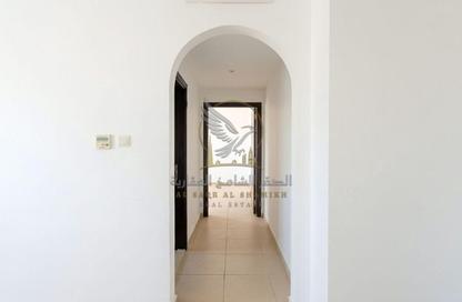 Apartment - 1 - 2 for rent in Al Qulaya'ah - Al Sharq - Sharjah Apartment - 1 - 2 for rent in Al Qulaya'ah - Al Sharq - Sharjah