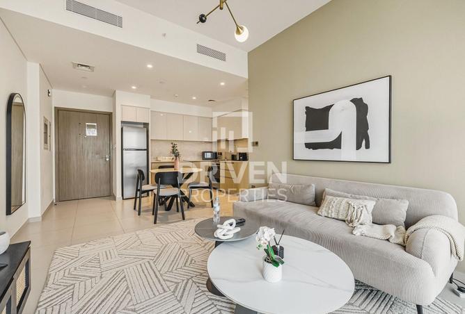 82808183 - Property Image 3