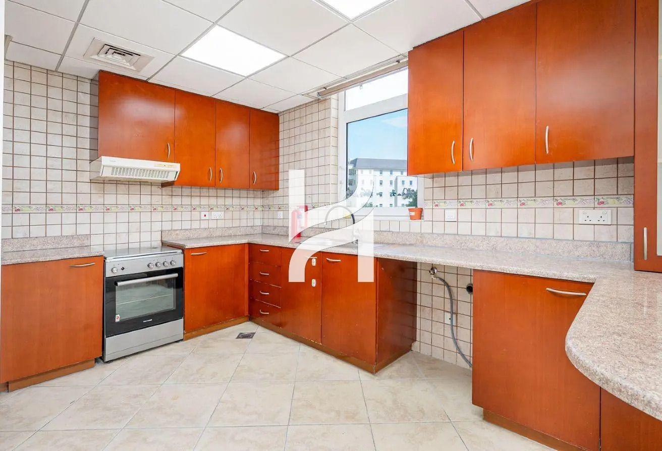 Vastu Compliant | Basement Storage | Corner Unit photo 9