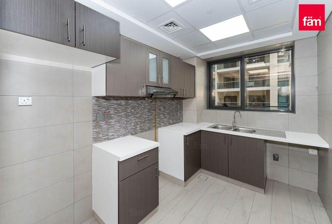 77367898 - Property Image 3