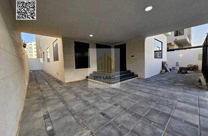 Villa - 5 Bedrooms - 7 Bathrooms for sale in Al Yasmeen 1 - Al Yasmeen - Ajman