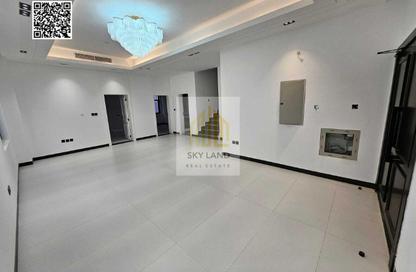 Villa - 5 Bedrooms - 7 Bathrooms for sale in Al Yasmeen 1 - Al Yasmeen - Ajman