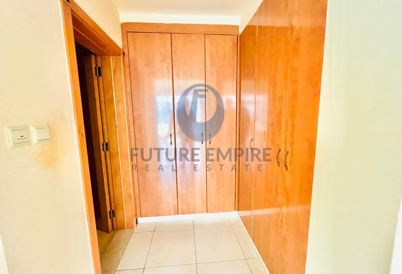 Spacious Huge 5BR villa | Driver room |Book Now photo 7