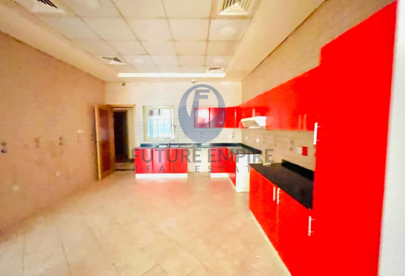 Spacious Huge 5BR villa | Driver room |Book Now photo 13
