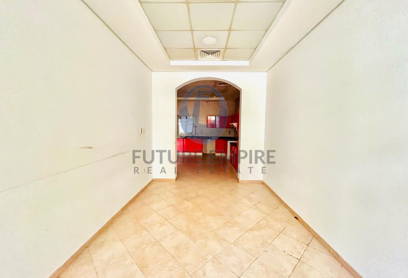 Spacious Huge 5BR villa | Driver room |Book Now photo 14