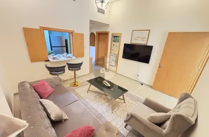 Apartment - 2 Bedrooms - 2 Bathrooms for rent in Julphar Residential Tower - Julphar Towers - Al Nakheel - Ras Al Khaimah