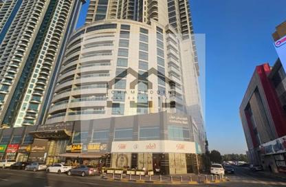 Apartment - 2 Bedrooms - 3 Bathrooms for sale in Corniche Tower - Ajman Corniche Road - Ajman