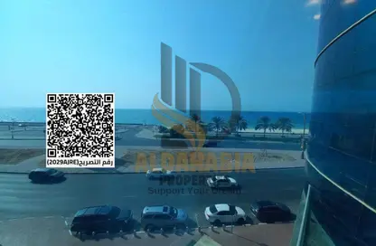 Apartment - 1 Bedroom - 2 Bathrooms for sale in Ajman Corniche Residences - Ajman Corniche Road - Ajman