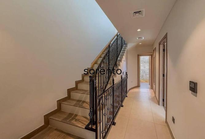 144618127 - Property Image 2