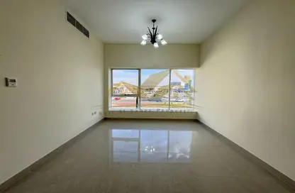 Apartment - 1 Bedroom - 2 Bathrooms for rent in Infinity Building - Sheikh Zayed Road - Dubai