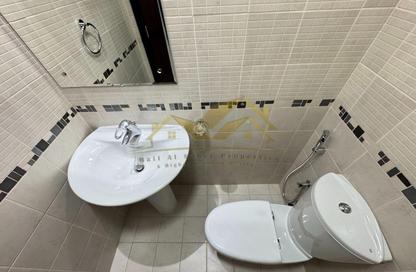 Apartment - 1 Bedroom - 2 Bathrooms for rent in Infinity Building - Sheikh Zayed Road - Dubai