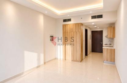 Apartment - Studio - 1 Bathroom for rent in Hera Tower - Dubai Sports City - Dubai