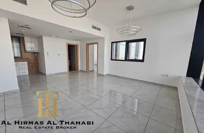 Apartment - 1 Bedroom - 2 Bathrooms for rent in The Square Tower - District 13 - Jumeirah Village Circle - Dubai