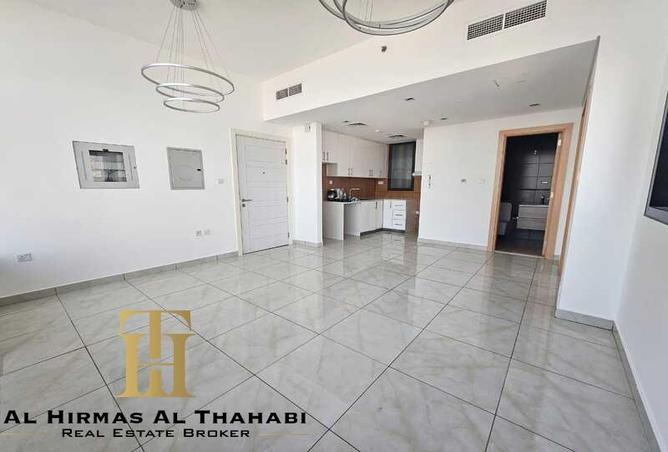 2P932FiE520 - Property Image 2