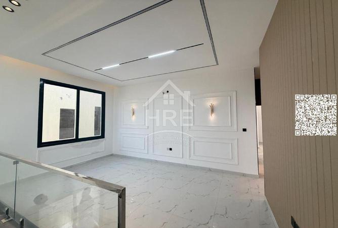 73863682 - Property Image 2