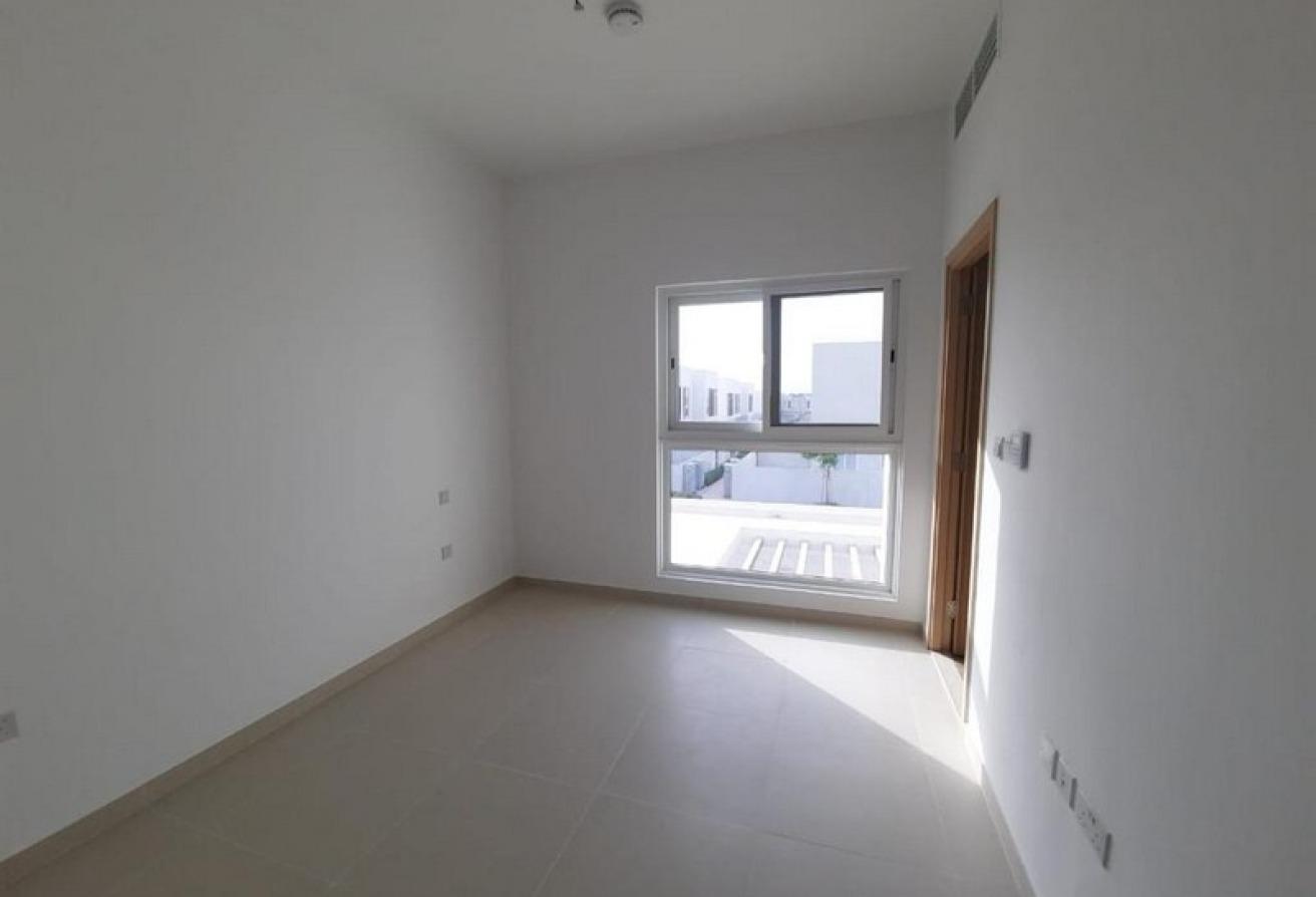 Vacant by July | Premium Unit | With Maids photo 6