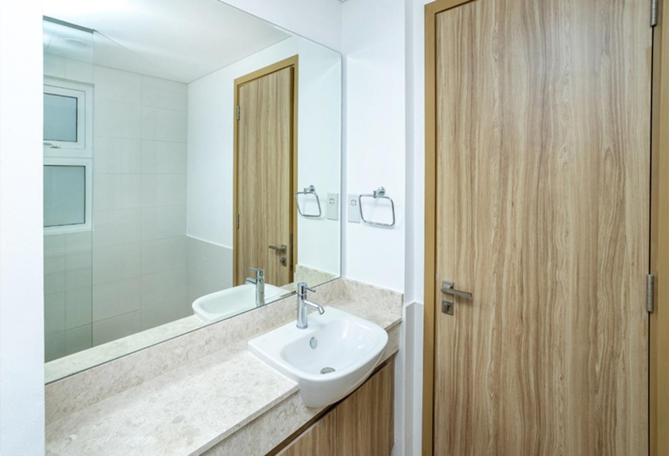 Vacant by July | Premium Unit | With Maids photo 9