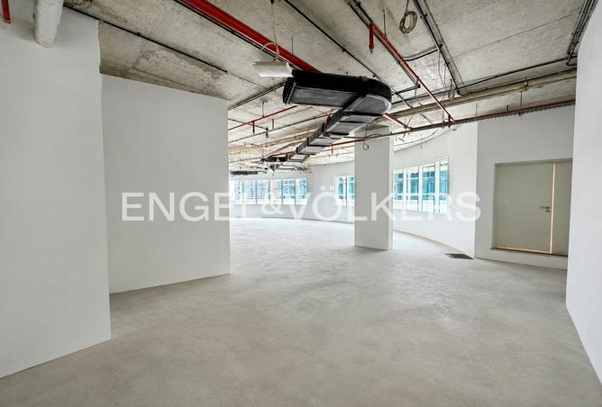 122923221 - Property Image 3