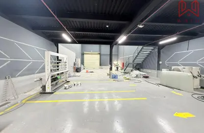 مستودع - استوديو - 1 حمام للايجار في مجمع دبي للاستثمار 2 - مجمع دبي للاستثمار - دبي