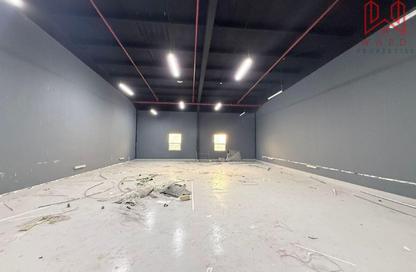 Warehouse - Studio - 1 Bathroom for rent in Dubai Investment Park 2 (DIP 2) - Dubai Investment Park (DIP) - Dubai