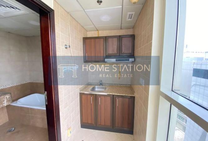 76984857 - Property Image 3