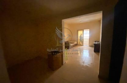 Apartment - 2 Bedrooms - 2 Bathrooms for rent in Al Qulaya'ah - Al Sharq - Sharjah Apartment - 2 Bedrooms - 2 Bathrooms for rent in Al Qulaya'ah - Al Sharq - Sharjah